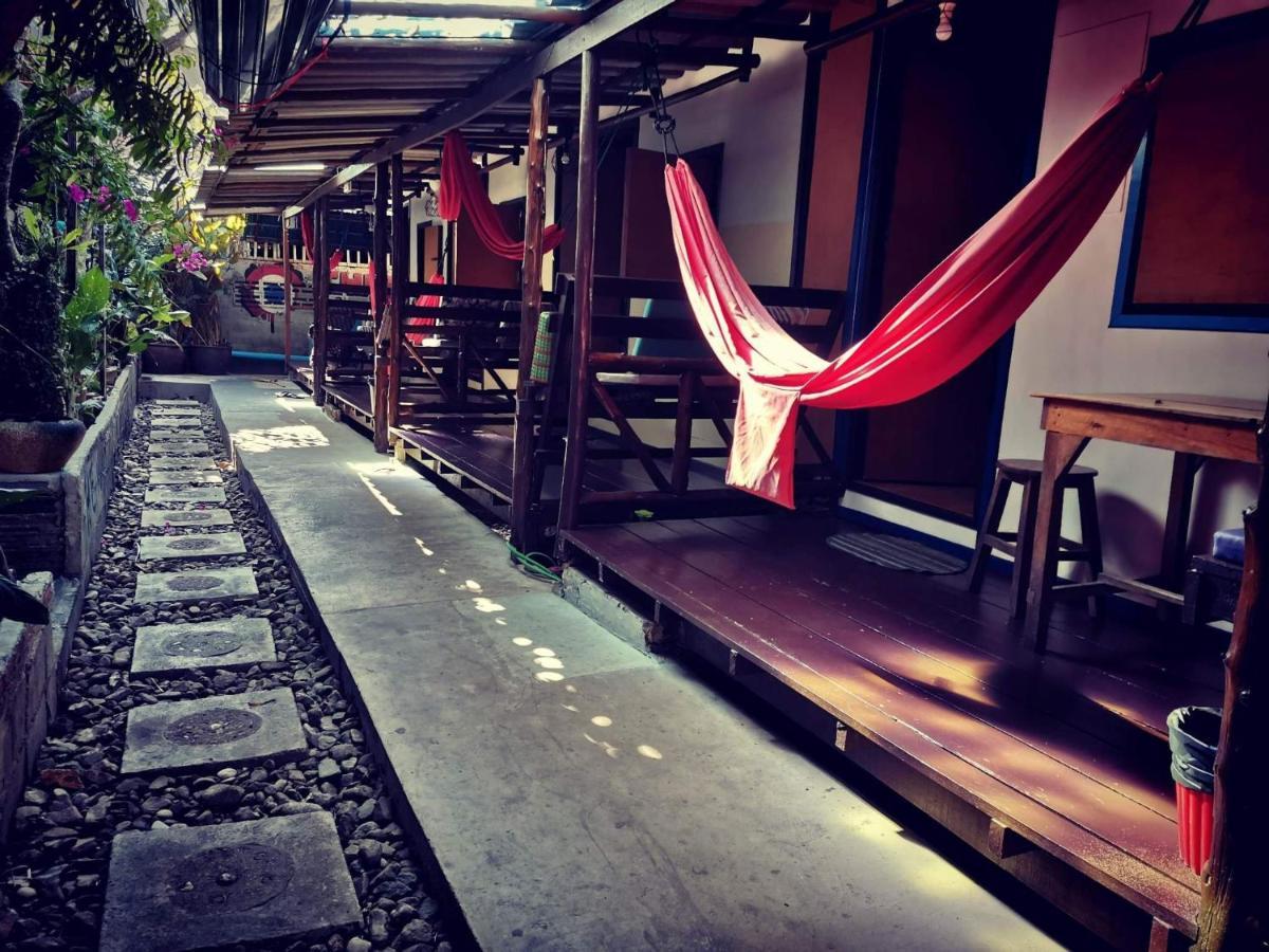 Отель Cafe Del Sunshine Ко Чанг Экстерьер фото